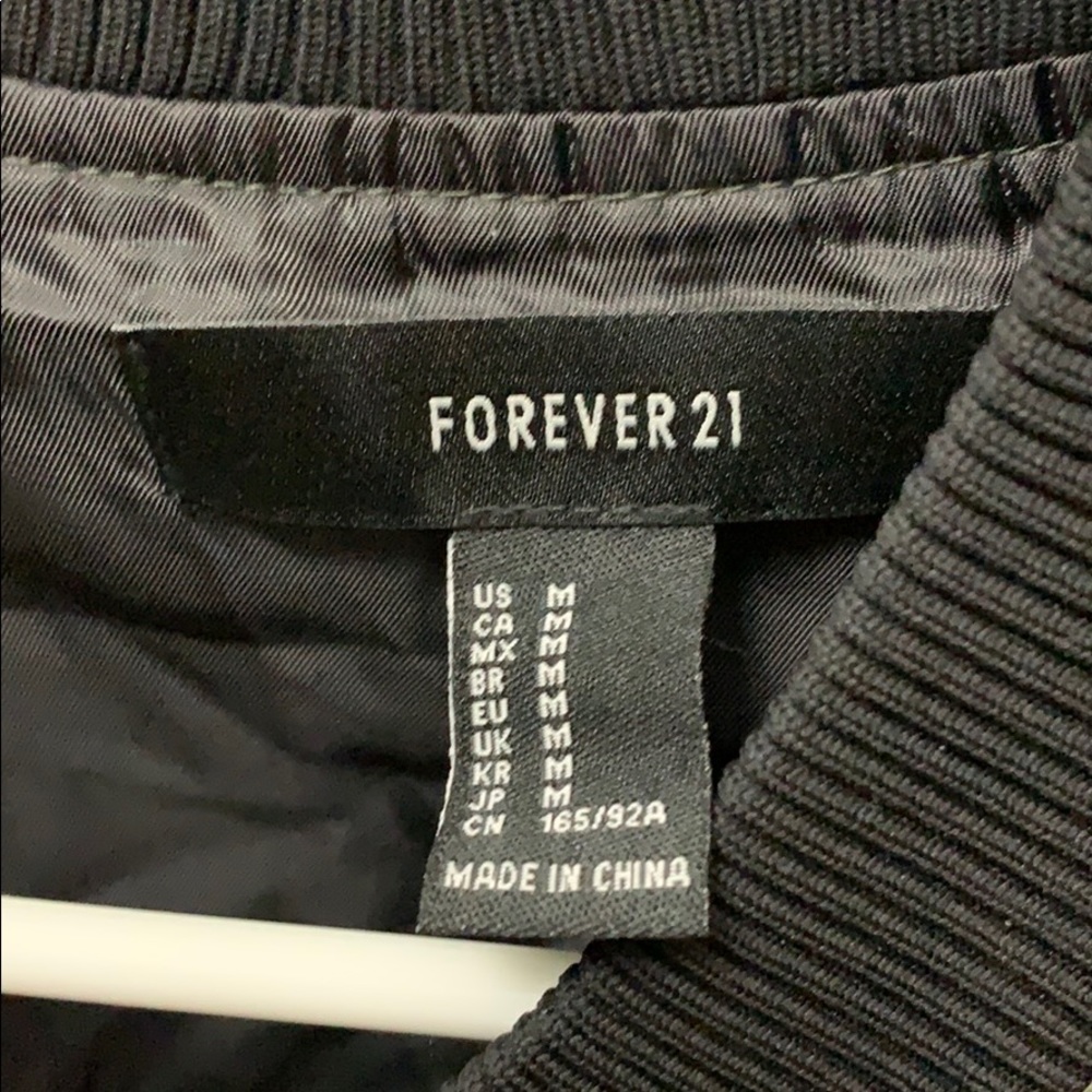 Bomber jacket - Picture 2 of 2